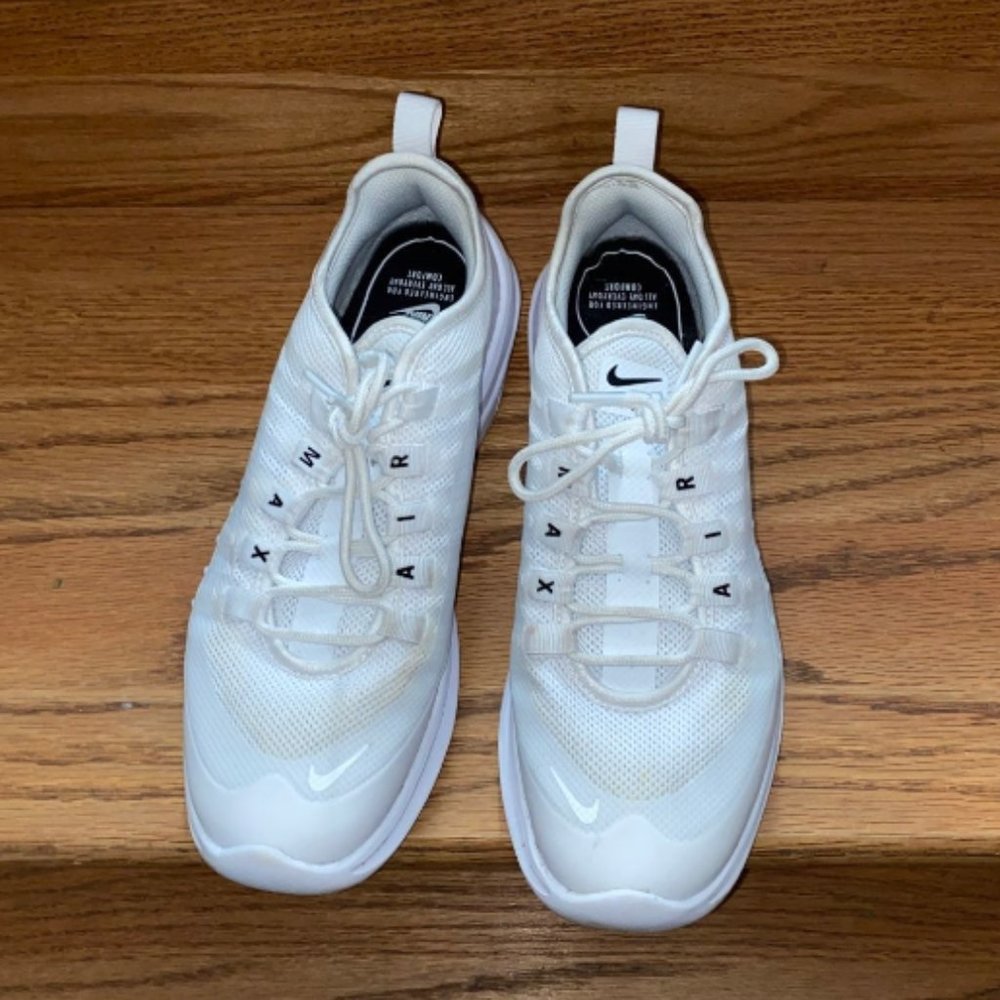 💫 SALE ⭐ Nike Air Max White Sneakers Size 8 - Picture 2 of 3